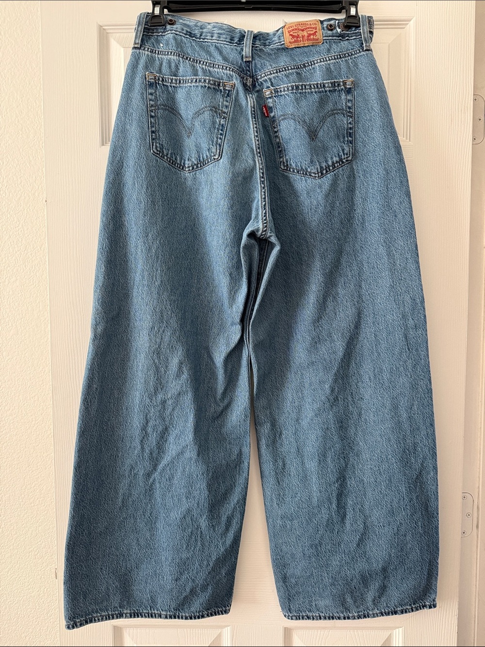 Levi’s Cinch Baggy Jeans Size 31 - Picture 3 of 7